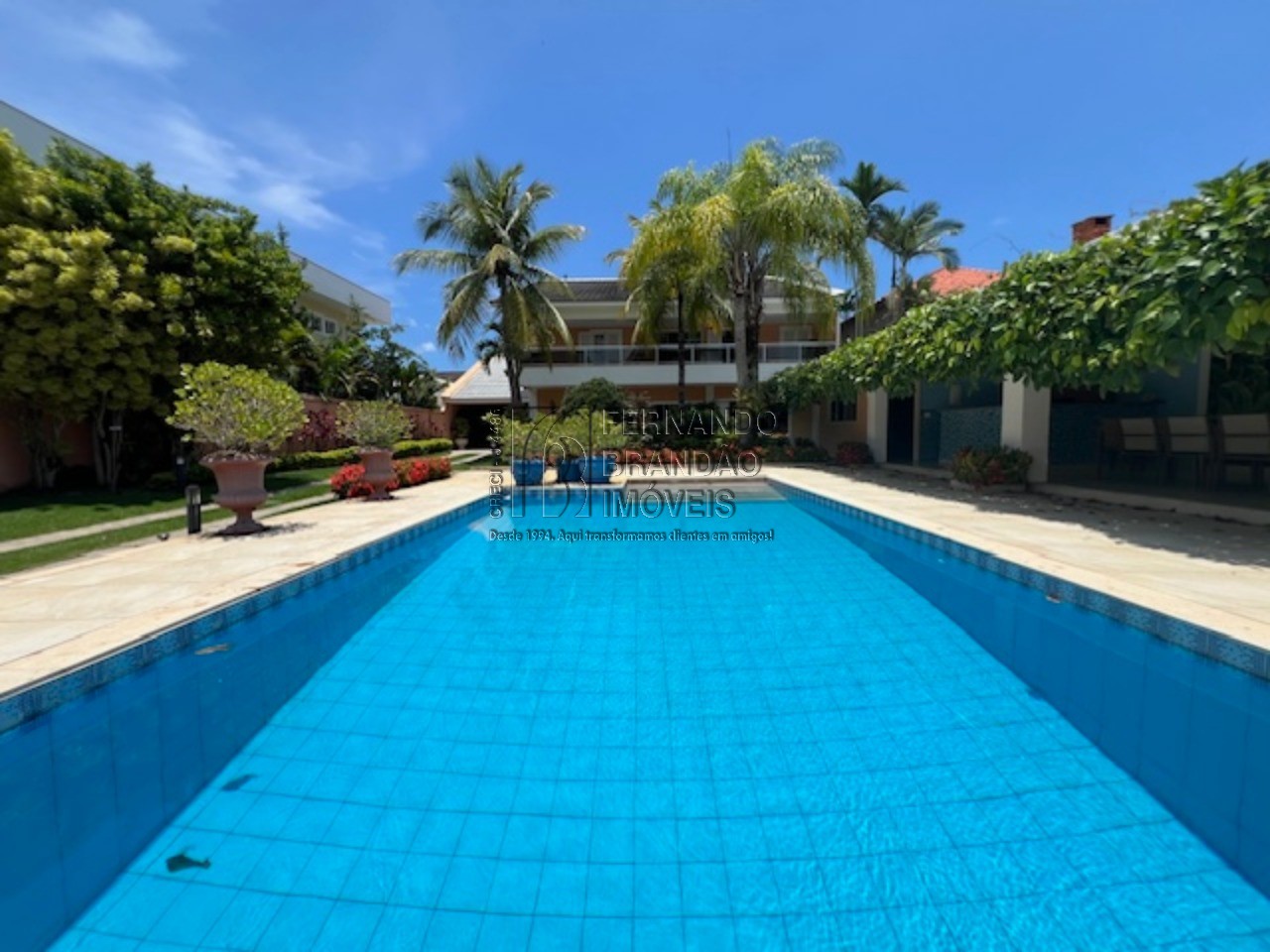 Casa, 5 quartos, 859 m² - Foto 1