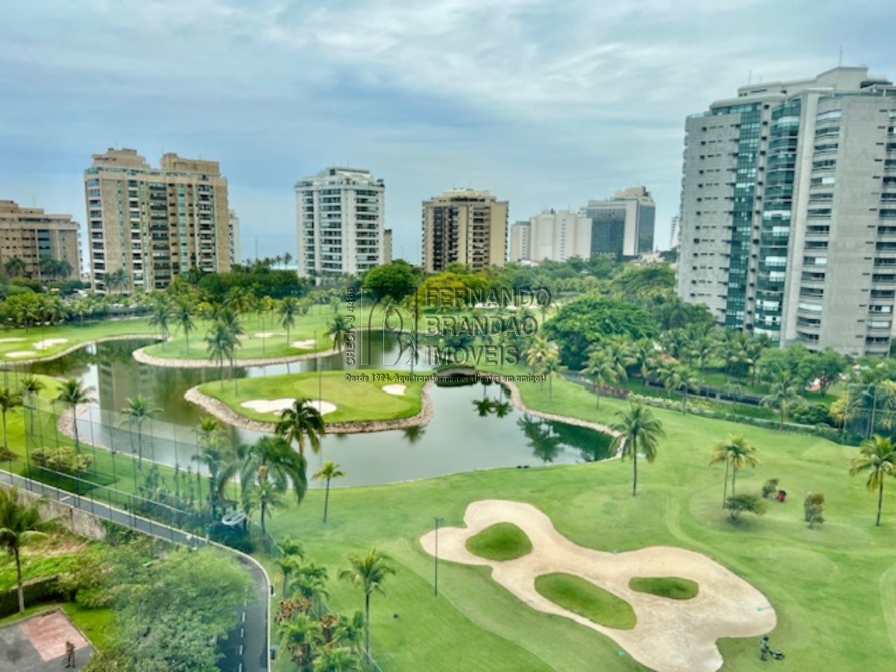Apartamento, 4 quartos, 239 m² - Foto 1
