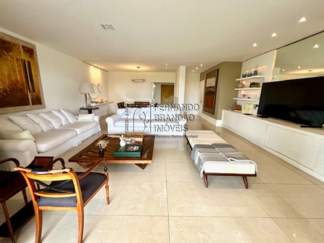 Apartamento, 4 quartos, 239 m² - Foto 2