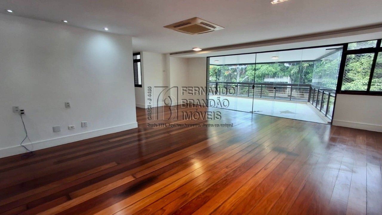 Apartamento, 4 quartos, 240 m² - Foto 1