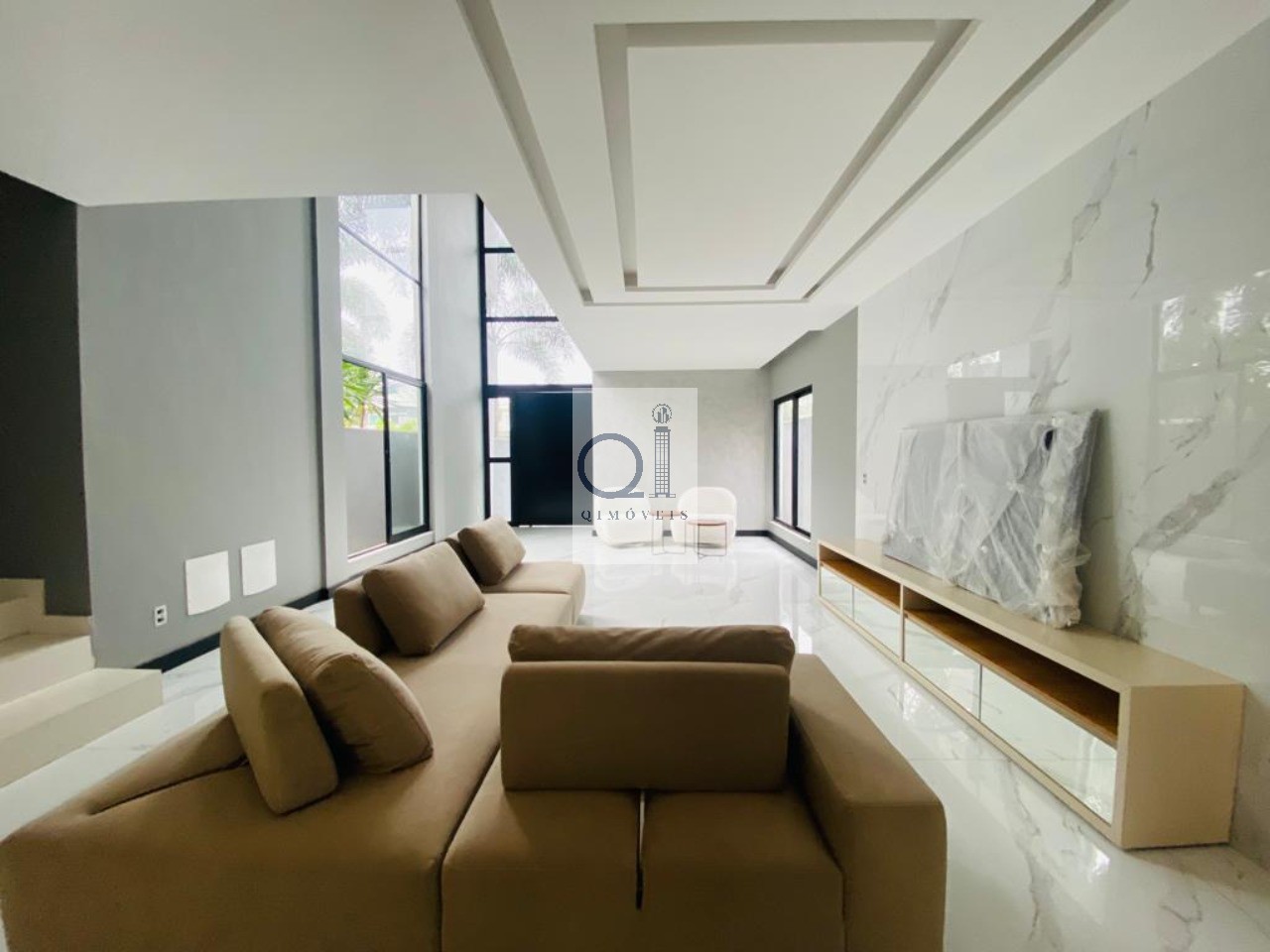 VENDO LUXUOSA CASA NO RIVEIRA DEL SOL