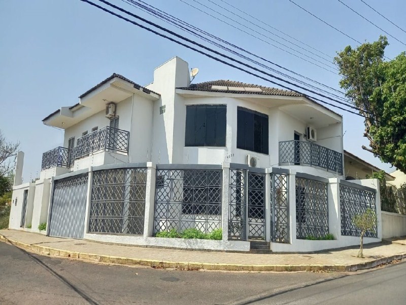 CASA MARAVILHOSA À VENDA