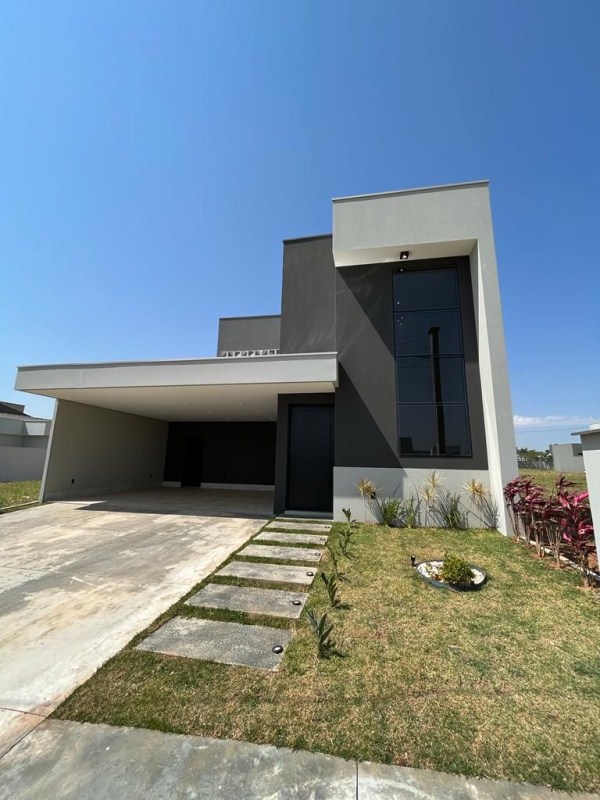 SOBRADO COM 4 DORMITÓRIOS À VENDA, 249 M² POR R$ 1.500.000 - VILLAGE DAHMA - MARÍLIA/SP