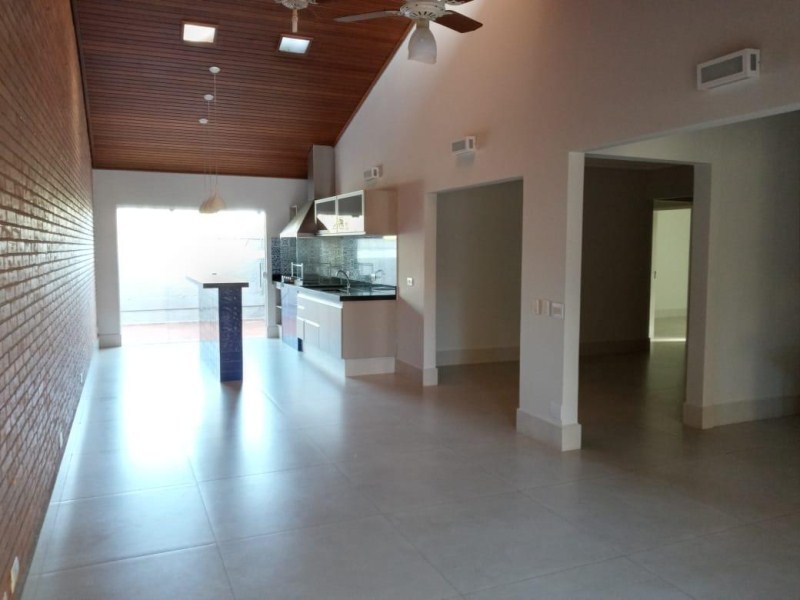 CASA PARA ALUGAR,CONDOMÍNIO- JARDIM ALVORADA - MARÍLIA/SP