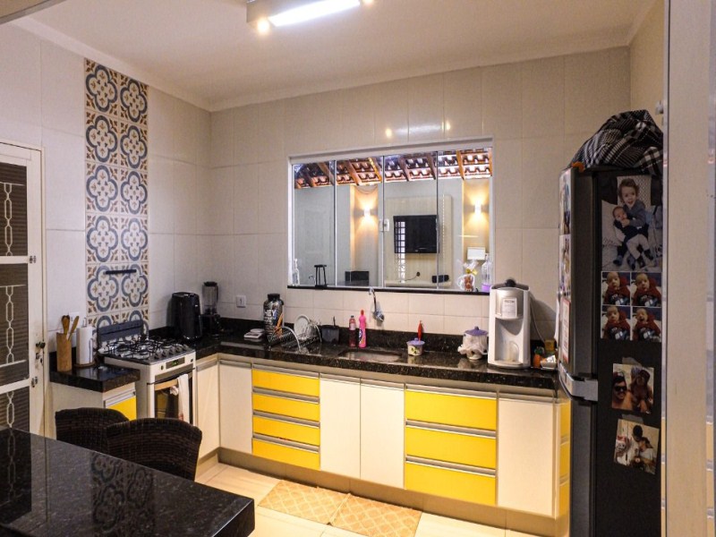 CASA COM 3 DORMITÓRIOS À VENDA, 130 M² POR R$ 550.000 - JARDIM PARATI - MARÍLIA/SP