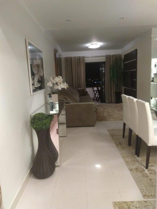 APARTAMENTO À VENDA NO MONTERREY