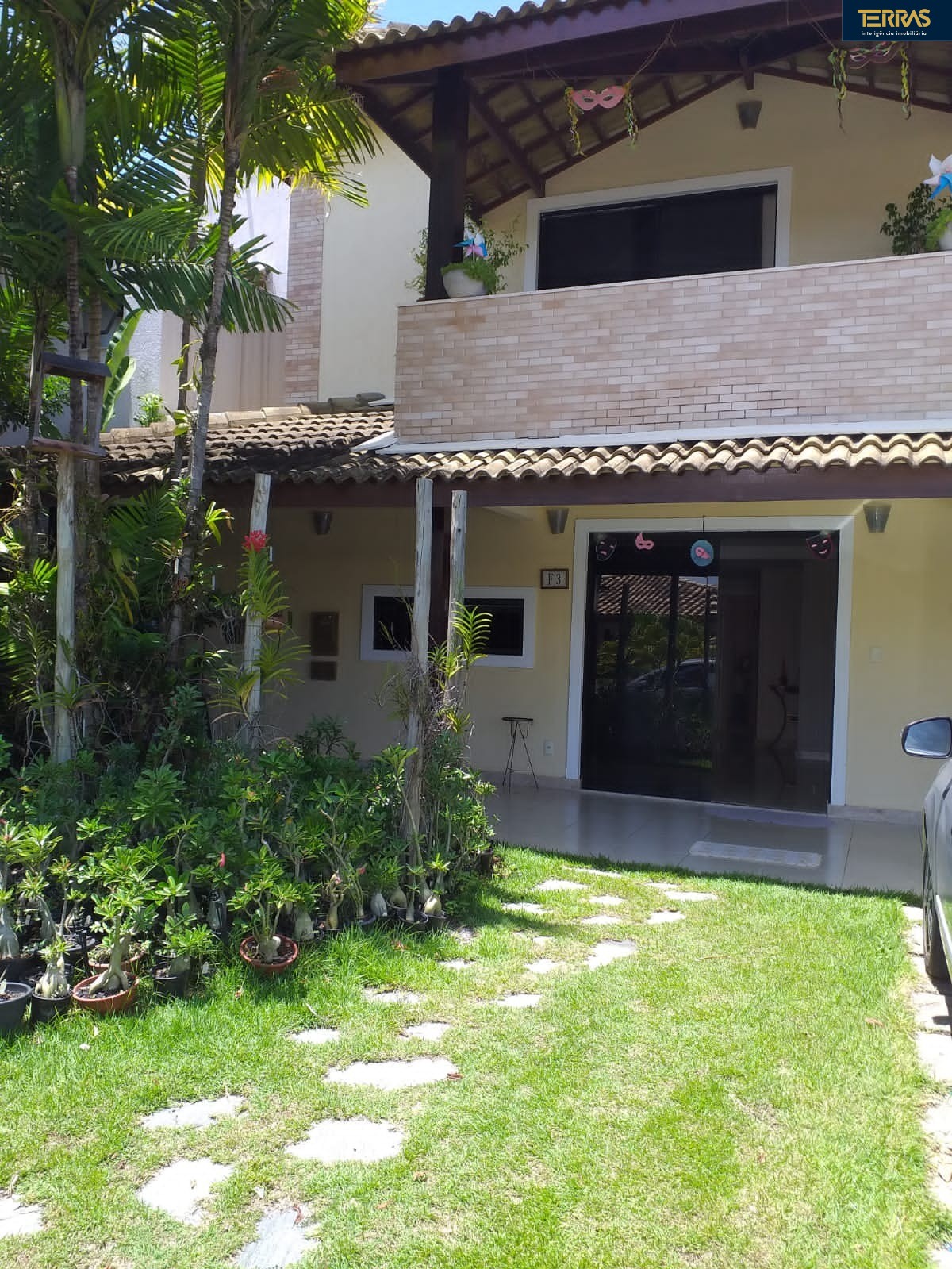 Casa residencial Duplex Condomínio Gileade para Venda e Locação Buraquinho, Lauro de Freitas