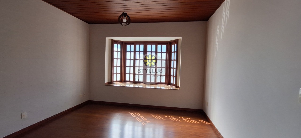 Casa, 3 quartos, 319 m² - Foto 3
