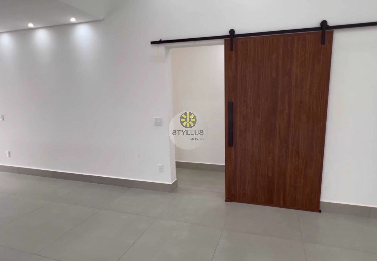 Casa, 3 quartos, 205 m² - Foto 15