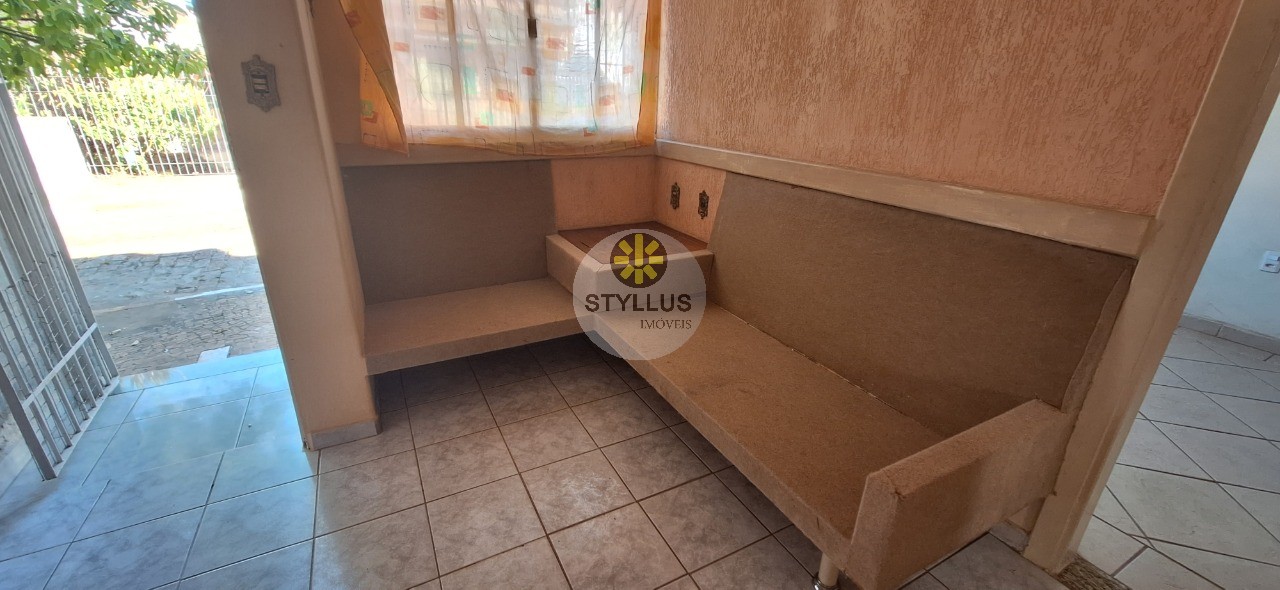 Casa, 2 quartos, 50 m² - Foto 1