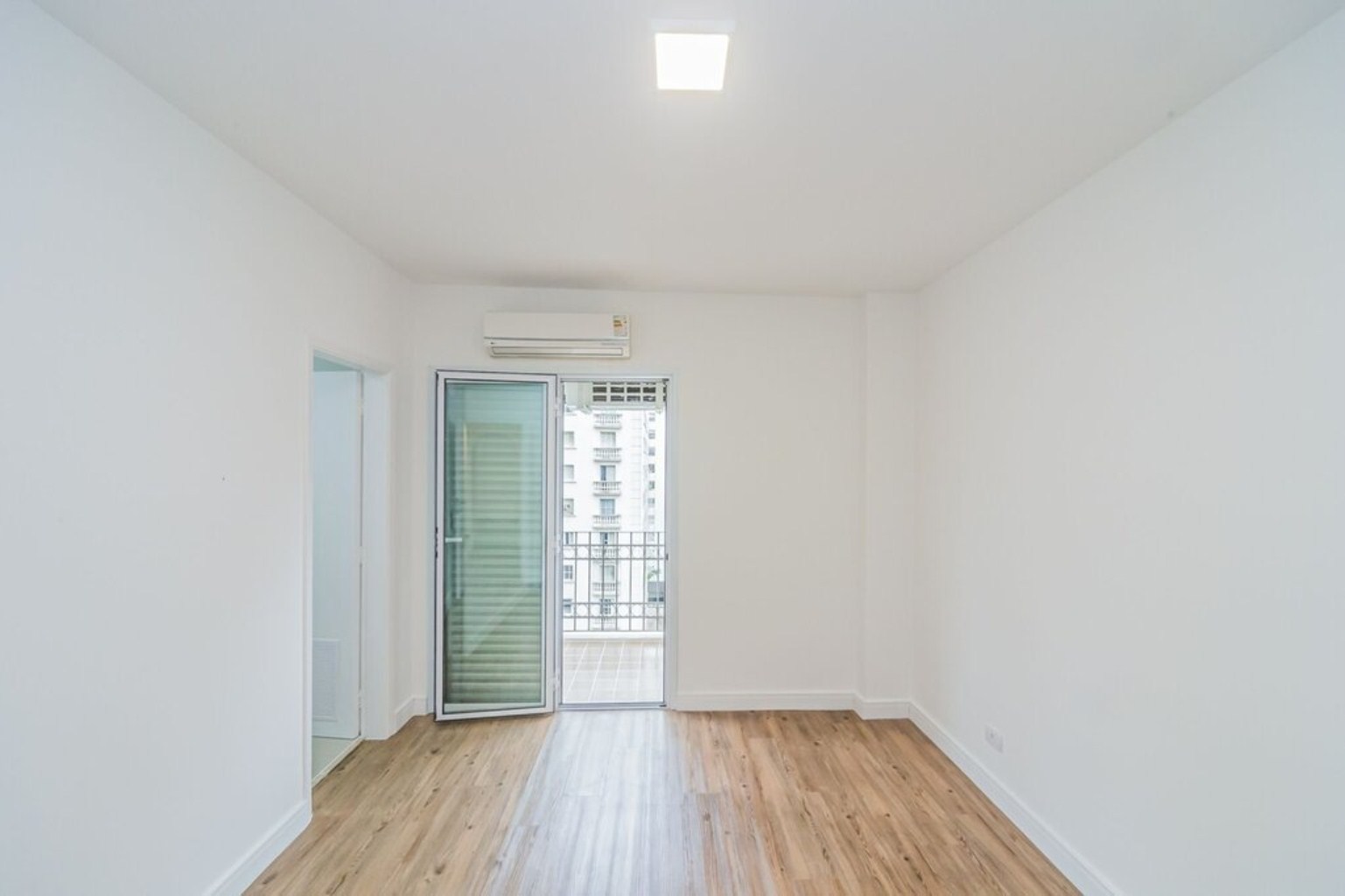 APARTAMENTO RESIDENCIAL em São Paulo - SP, Moema