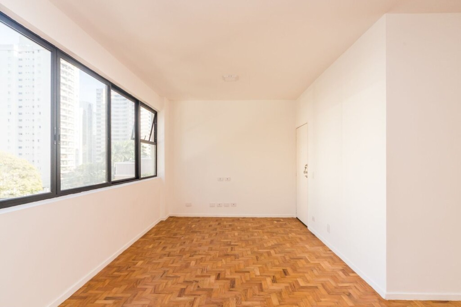 APARTAMENTO RESIDENCIAL em São Paulo - SP, Moema