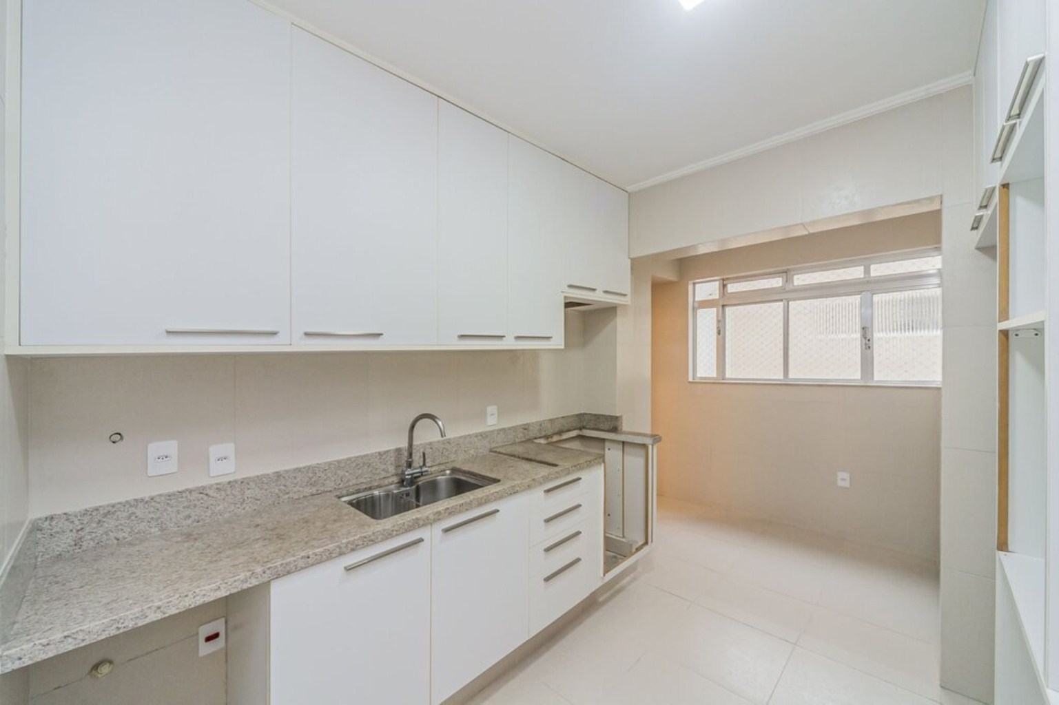 APARTAMENTO RESIDENCIAL em São Paulo - SP, Moema