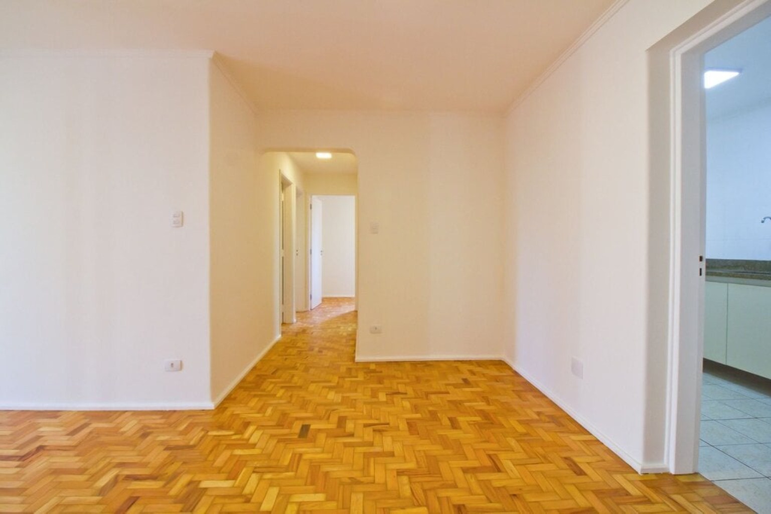 APARTAMENTO RESIDENCIAL em São Paulo - SP, Moema
