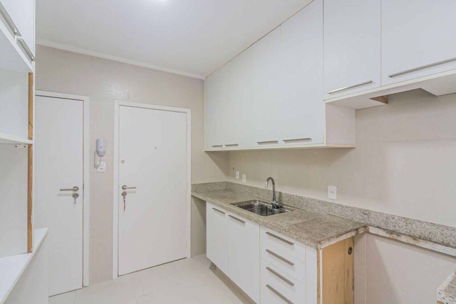 APARTAMENTO RESIDENCIAL em São Paulo - SP, Moema