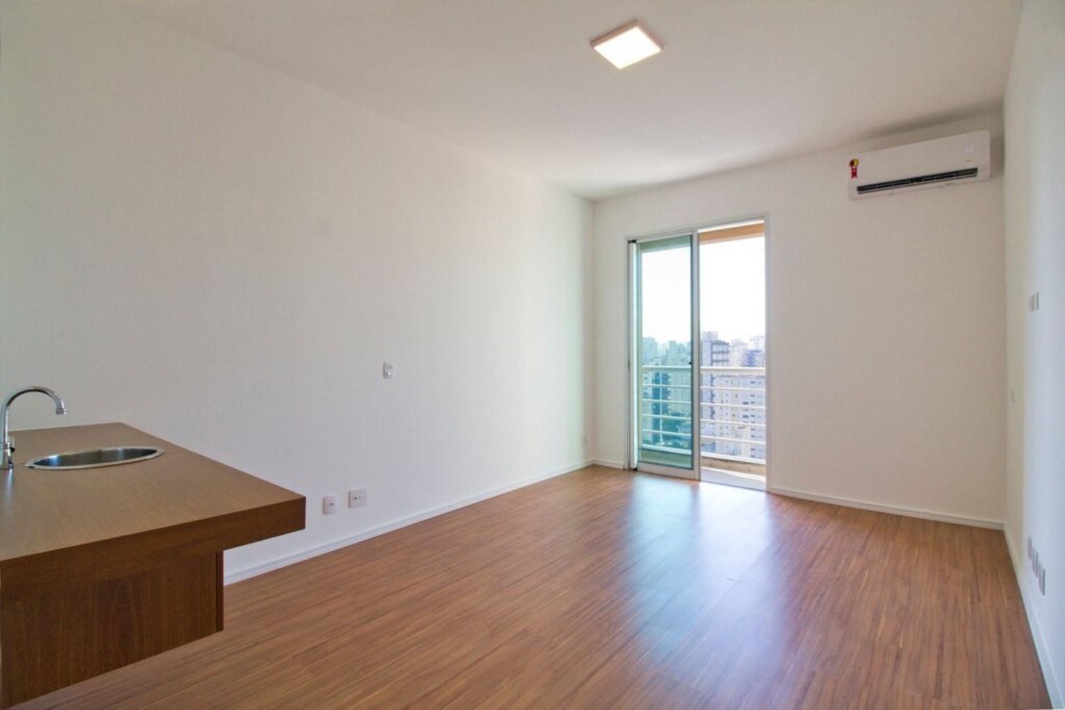 APARTAMENTO RESIDENCIAL em São Paulo - SP, Moema