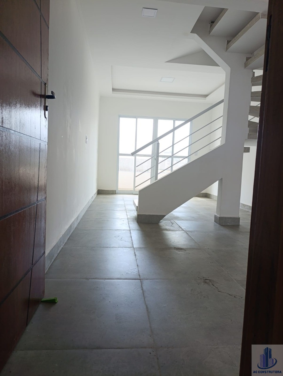 Casa, 2 quartos, 88 m² - Foto 1