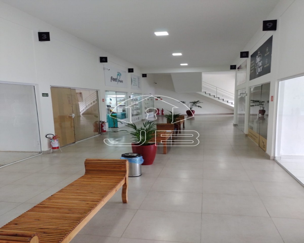Sala comercial para alugar no bairro matão, Sumaré/SP.