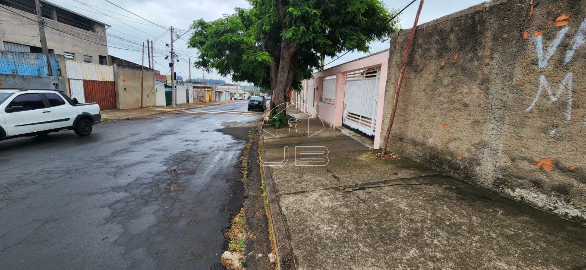 Terreno a venda no Bairro Jardim Eulina, Campinas, SP.