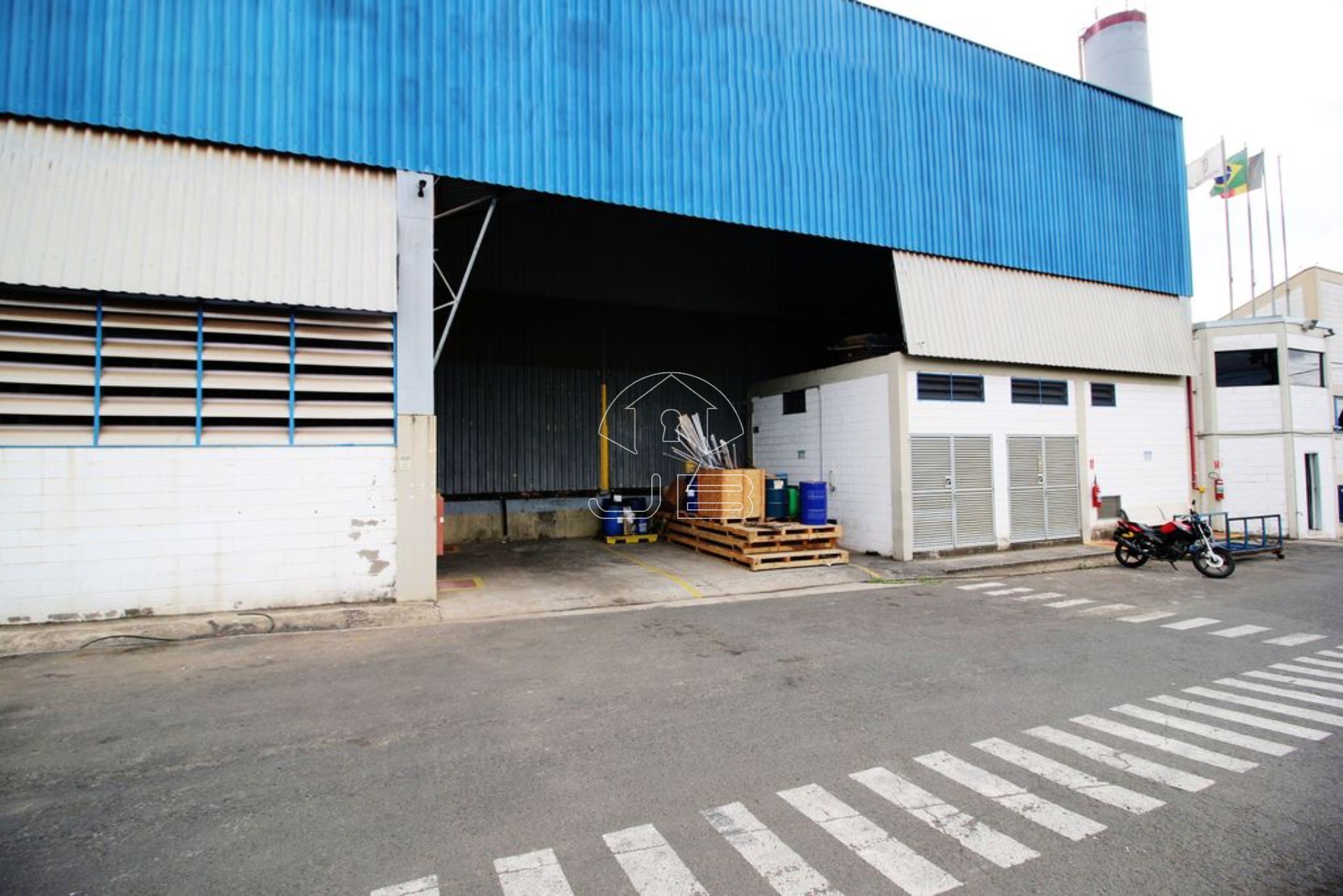 Galpão Industrial e comercial para venda e locação em Sumaré-SP
