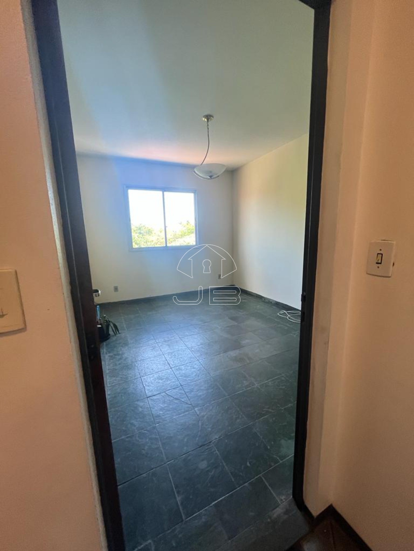 APARTAMENTO A VENDA NO JARDIM QUARTO CENTENÁRIO, CAMNPINAS, SP.