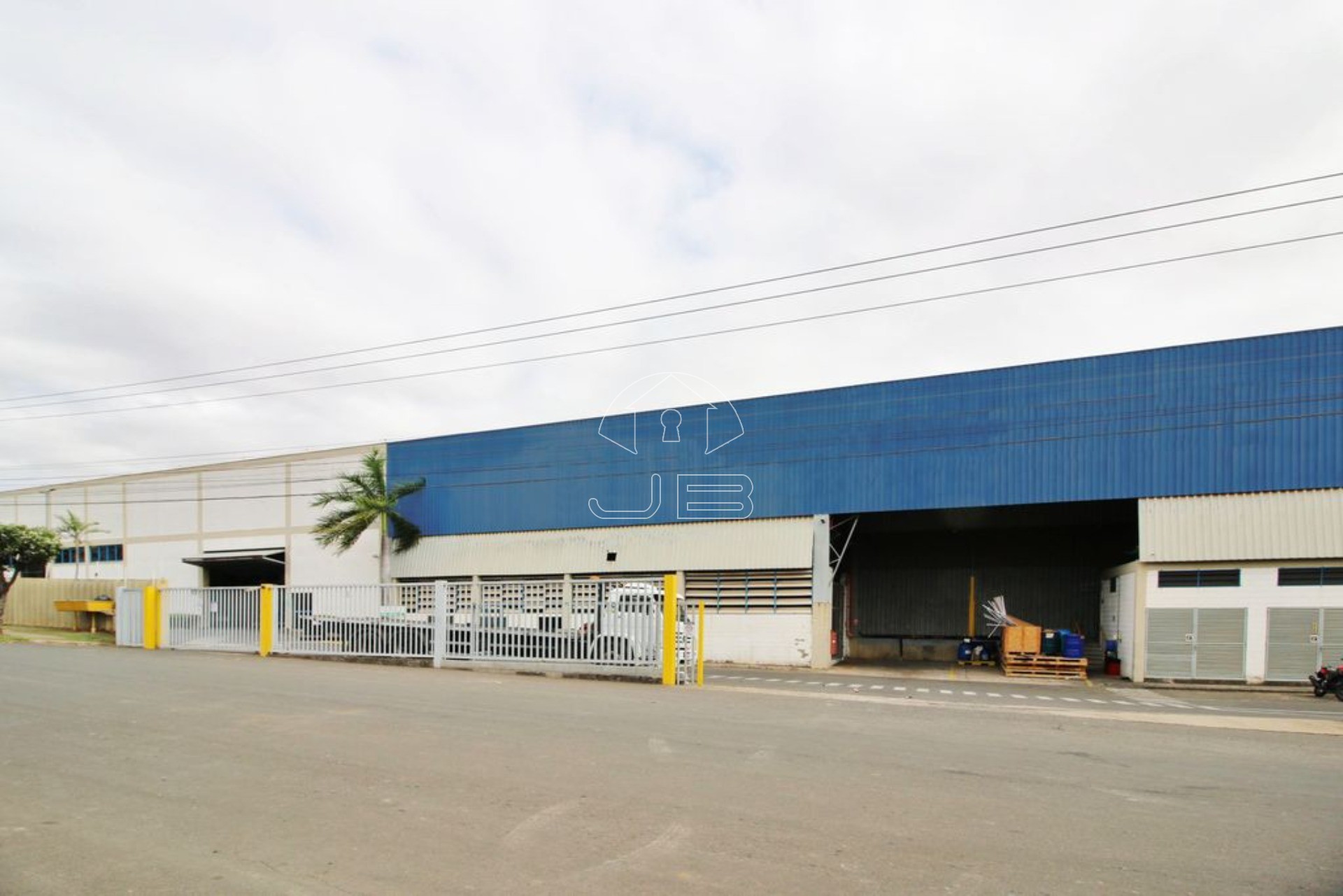 Galpão Industrial e comercial para venda e locação em Sumaré-SP