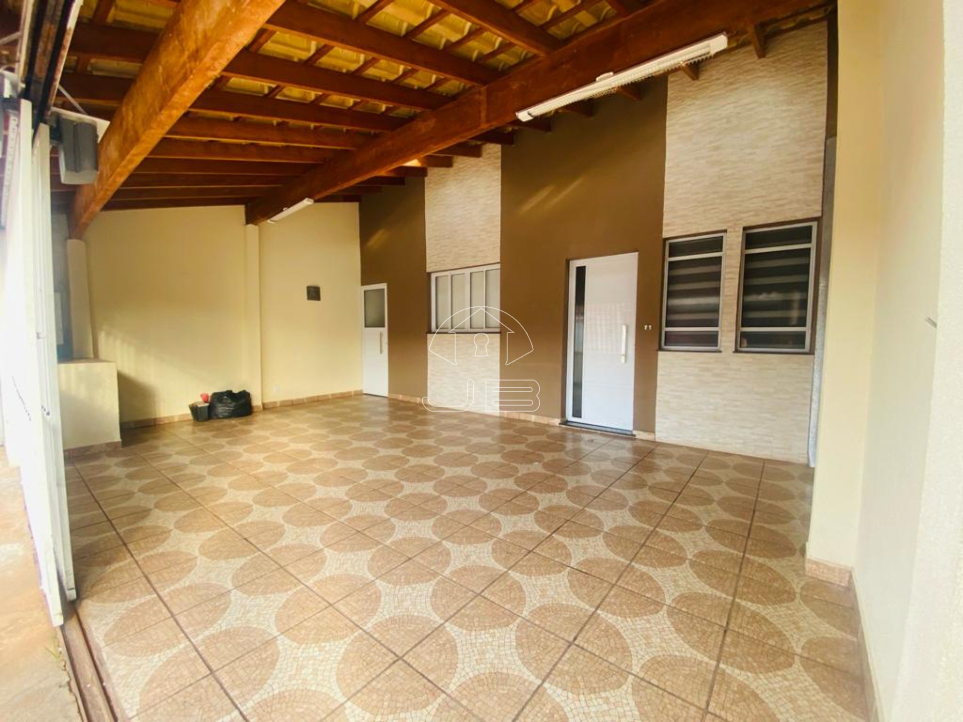 Casa a venda no Bairro Vila Reggio, Campinas, SP.