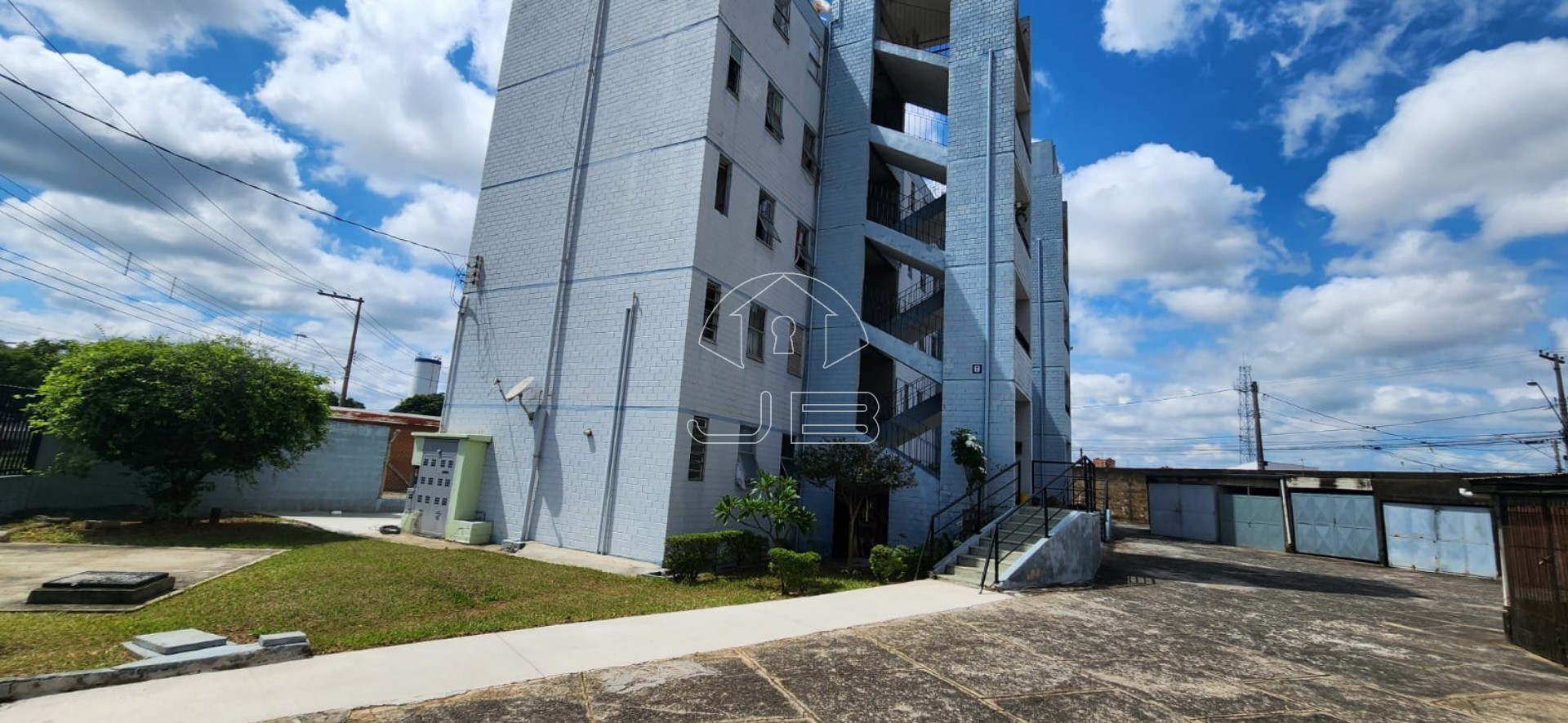 Apartamento a venda no Bairro Vila Padre Anchieta, Campinas, SP.