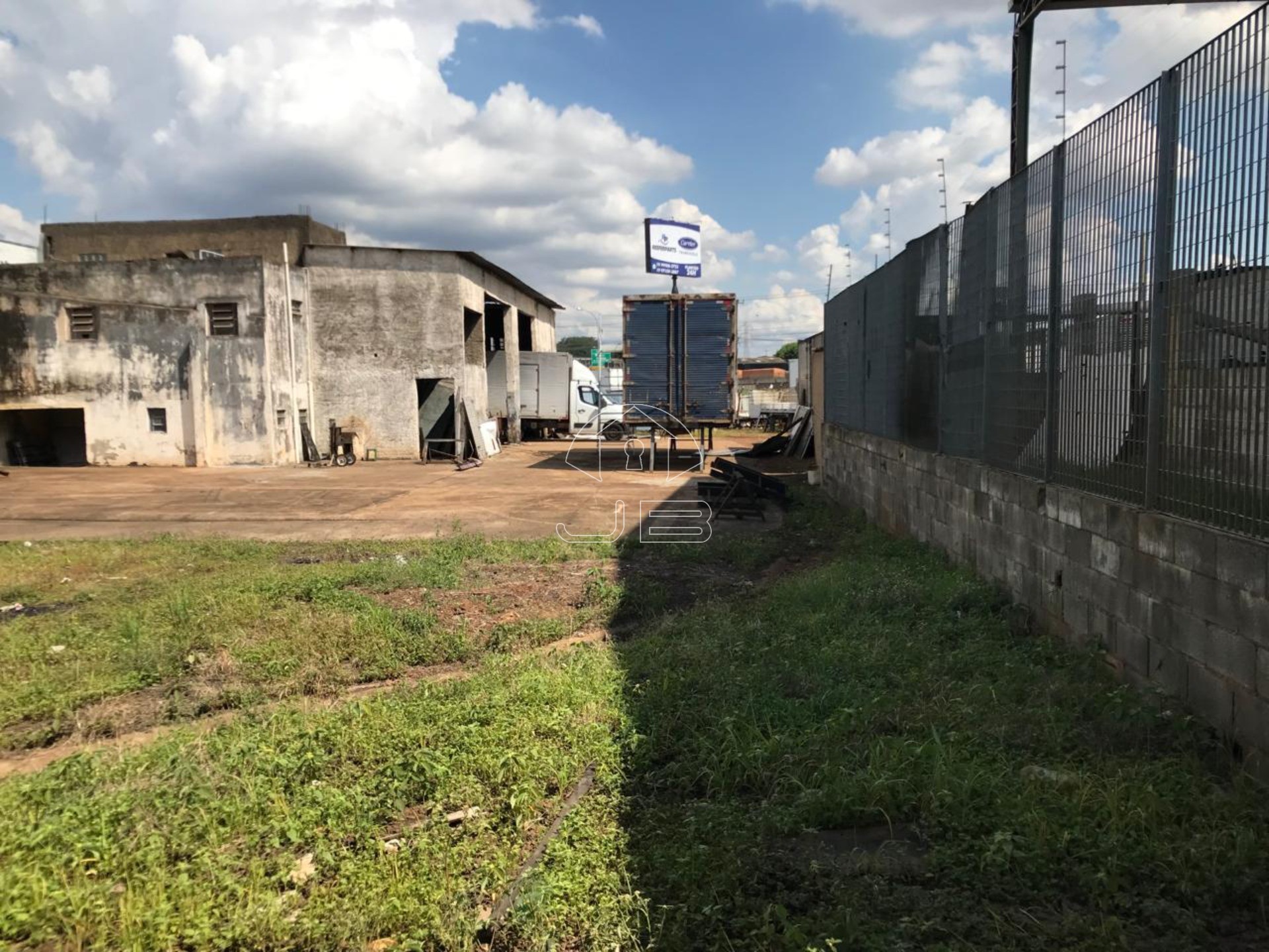 Terreno a venda no Jardim Nova Terra ( Nova Veneza), Sumaré, SP.