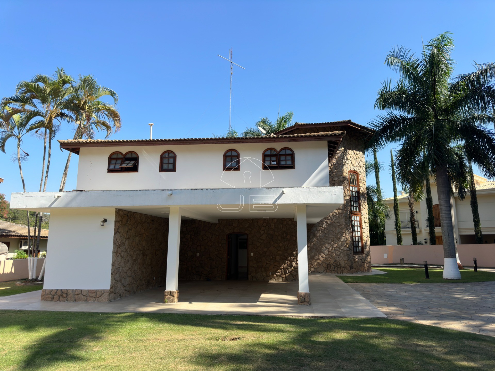 Casa para locação no Condomínio Chácara Flora, Valinhos,SP.
