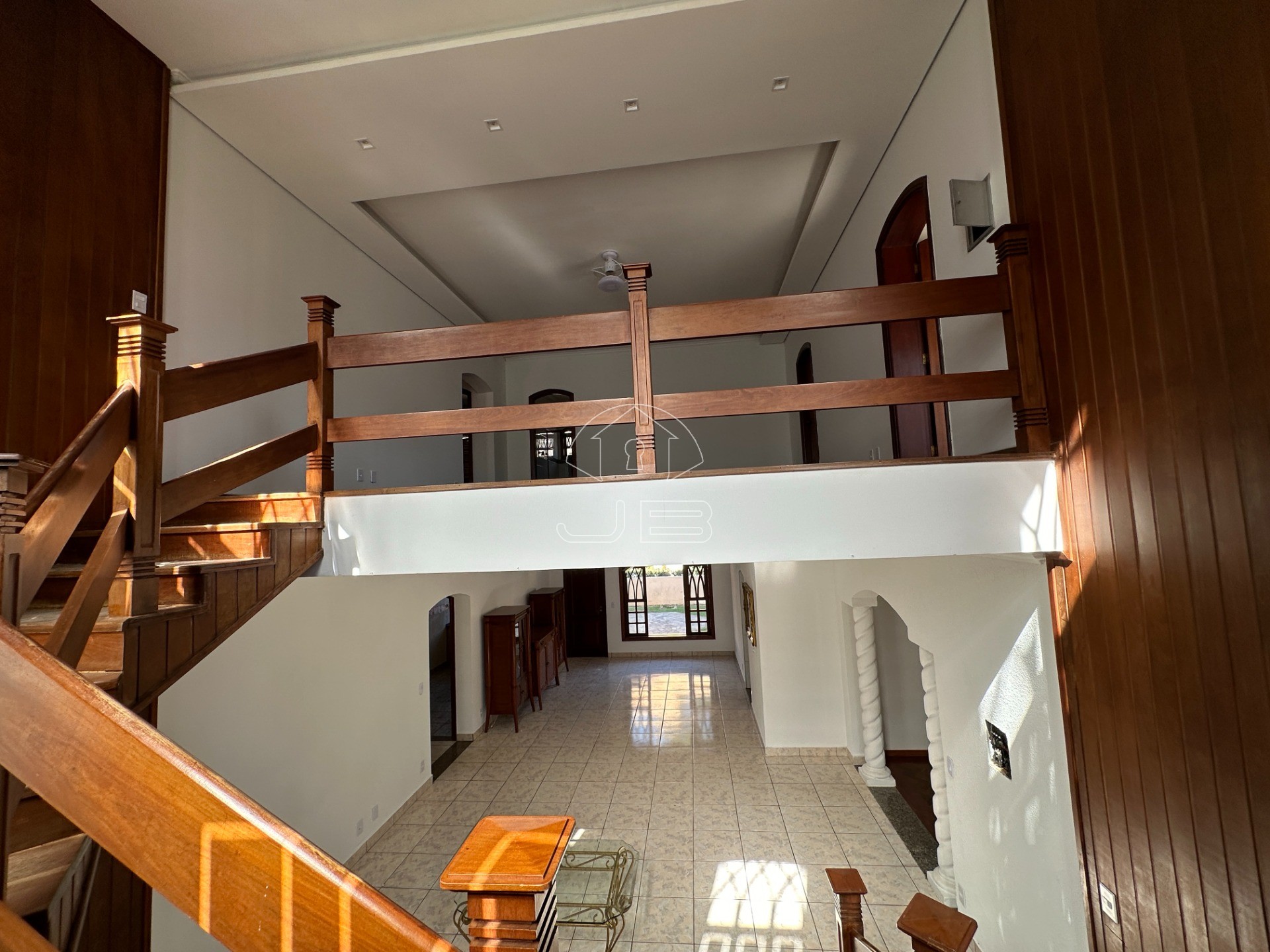 Casa para locação no Condomínio Chácara Flora, Valinhos,SP.
