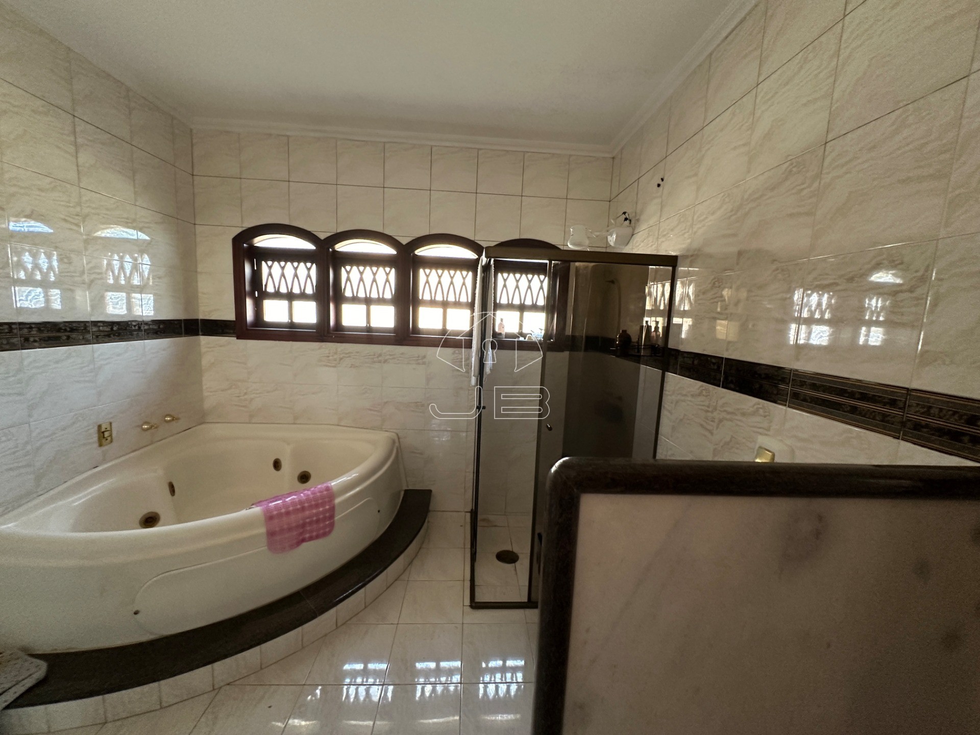 Casa para locação no Condomínio Chácara Flora, Valinhos,SP.