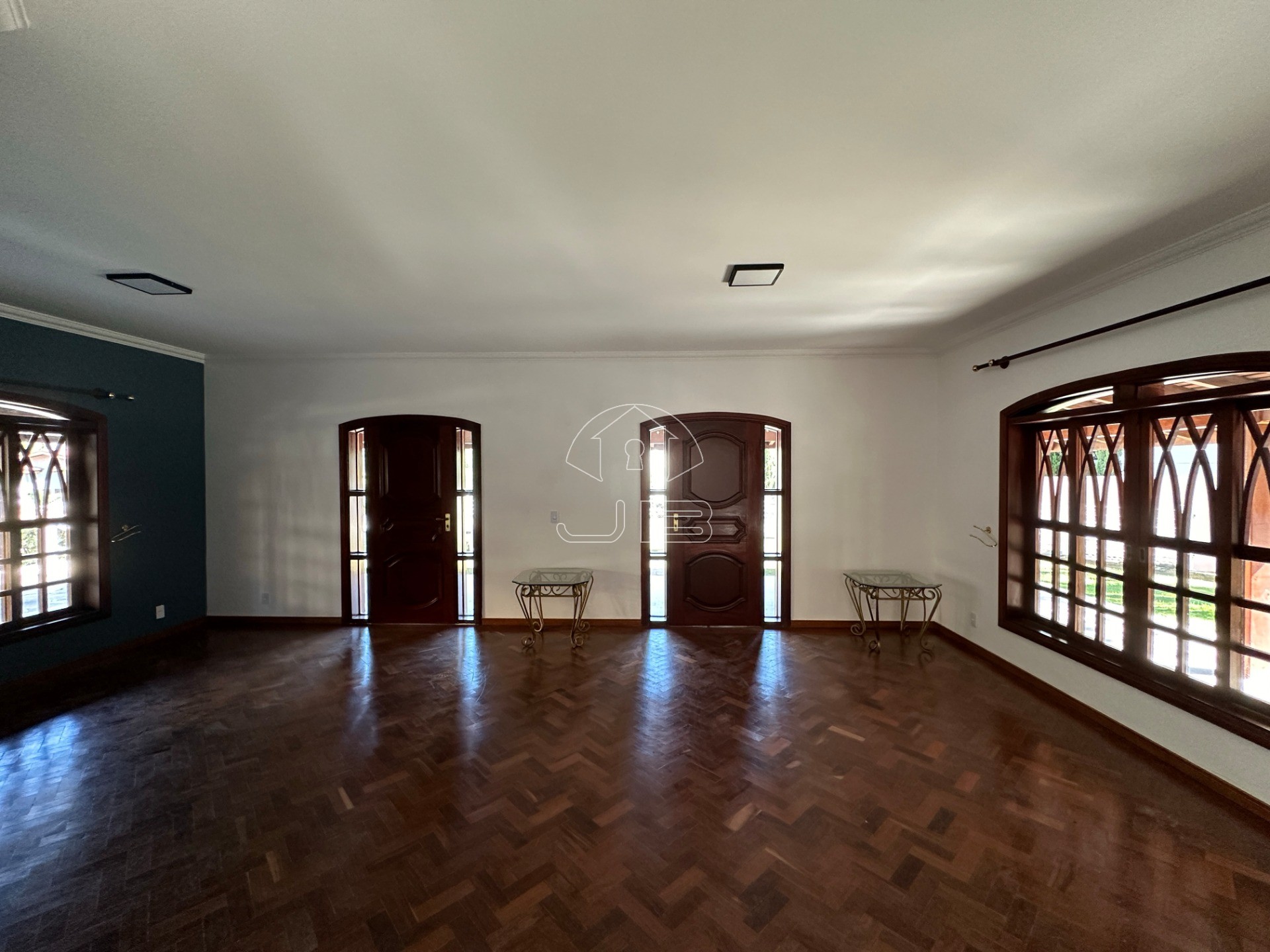 Casa para locação no Condomínio Chácara Flora, Valinhos,SP.
