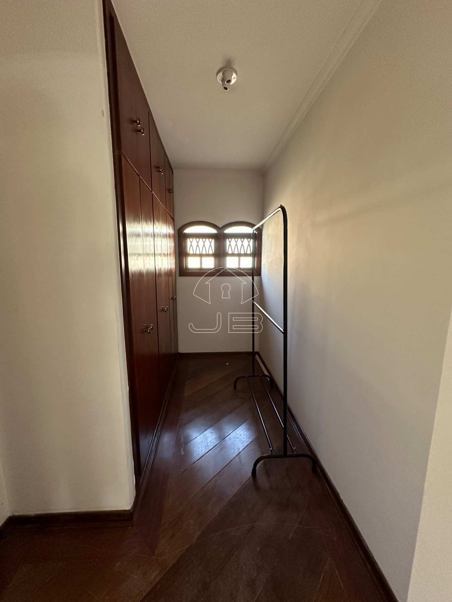 Casa para locação no Condomínio Chácara Flora, Valinhos,SP.