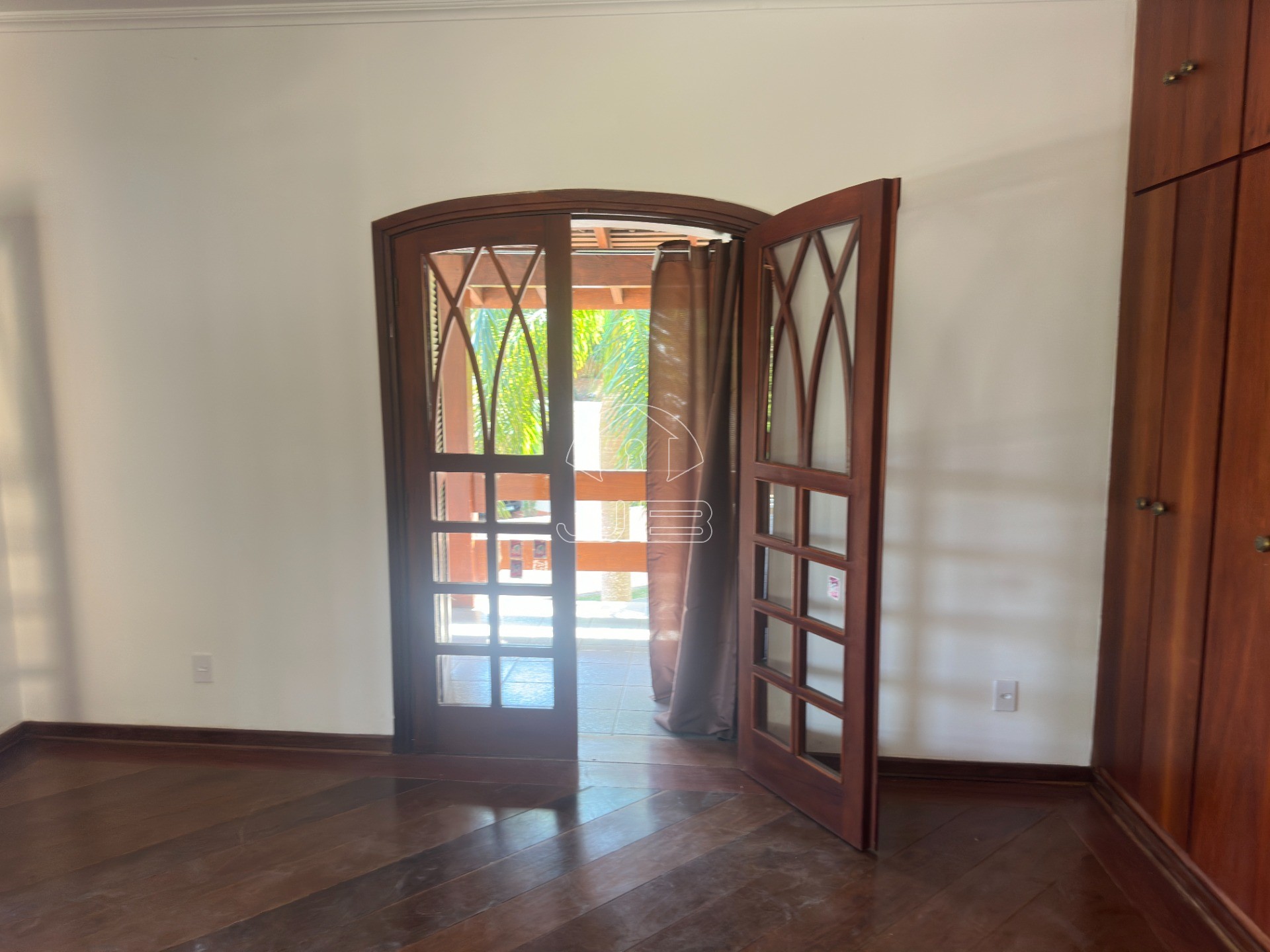 Casa para locação no Condomínio Chácara Flora, Valinhos,SP.