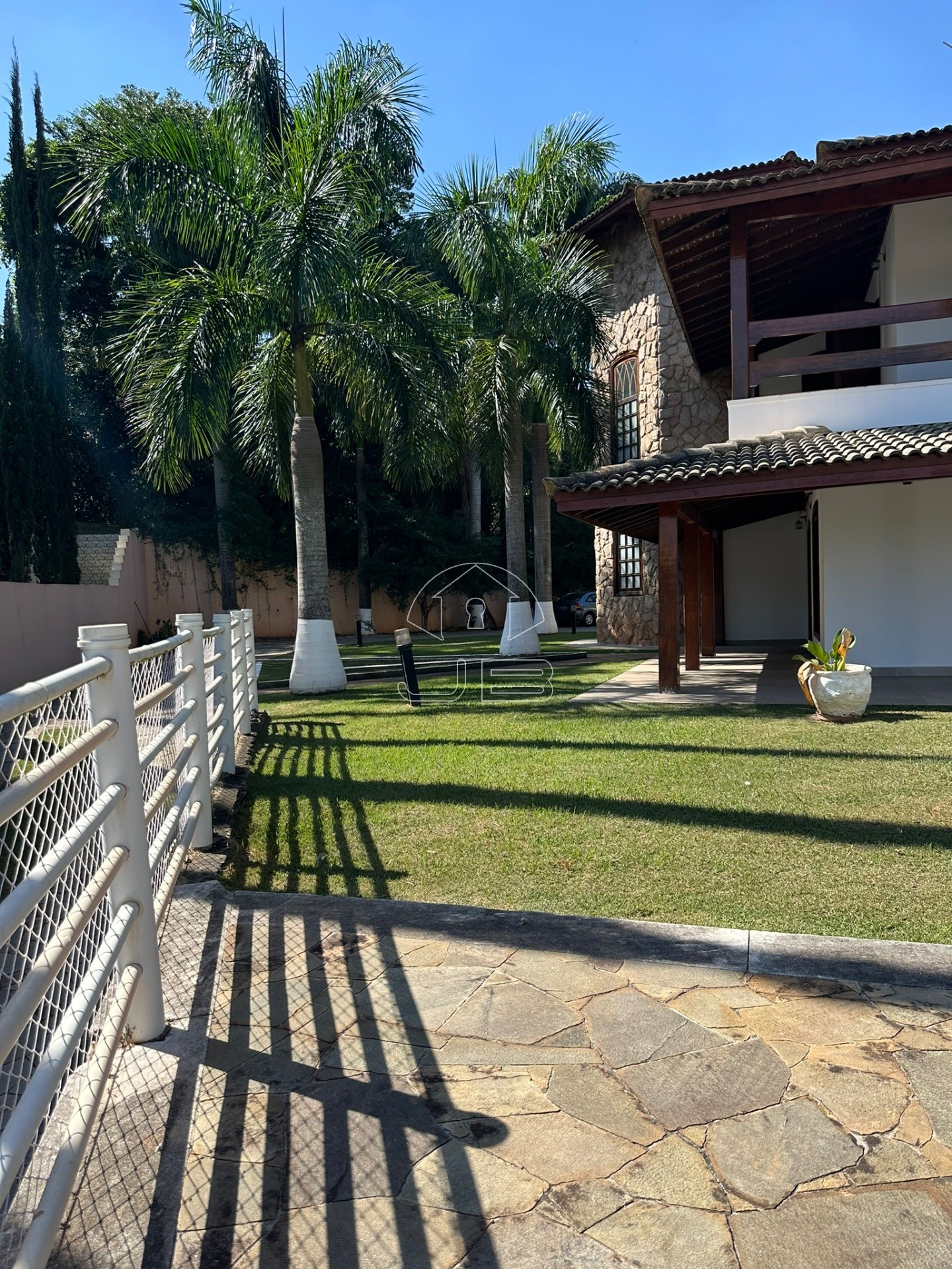 Casa para locação no Condomínio Chácara Flora, Valinhos,SP.