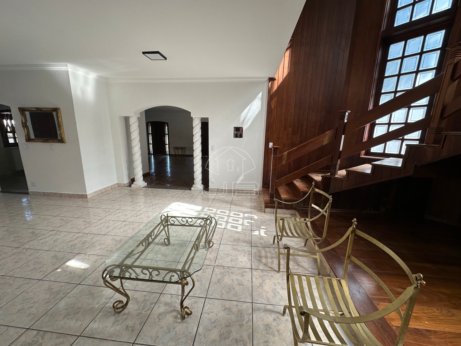 Casa para locação no Condomínio Chácara Flora, Valinhos,SP.
