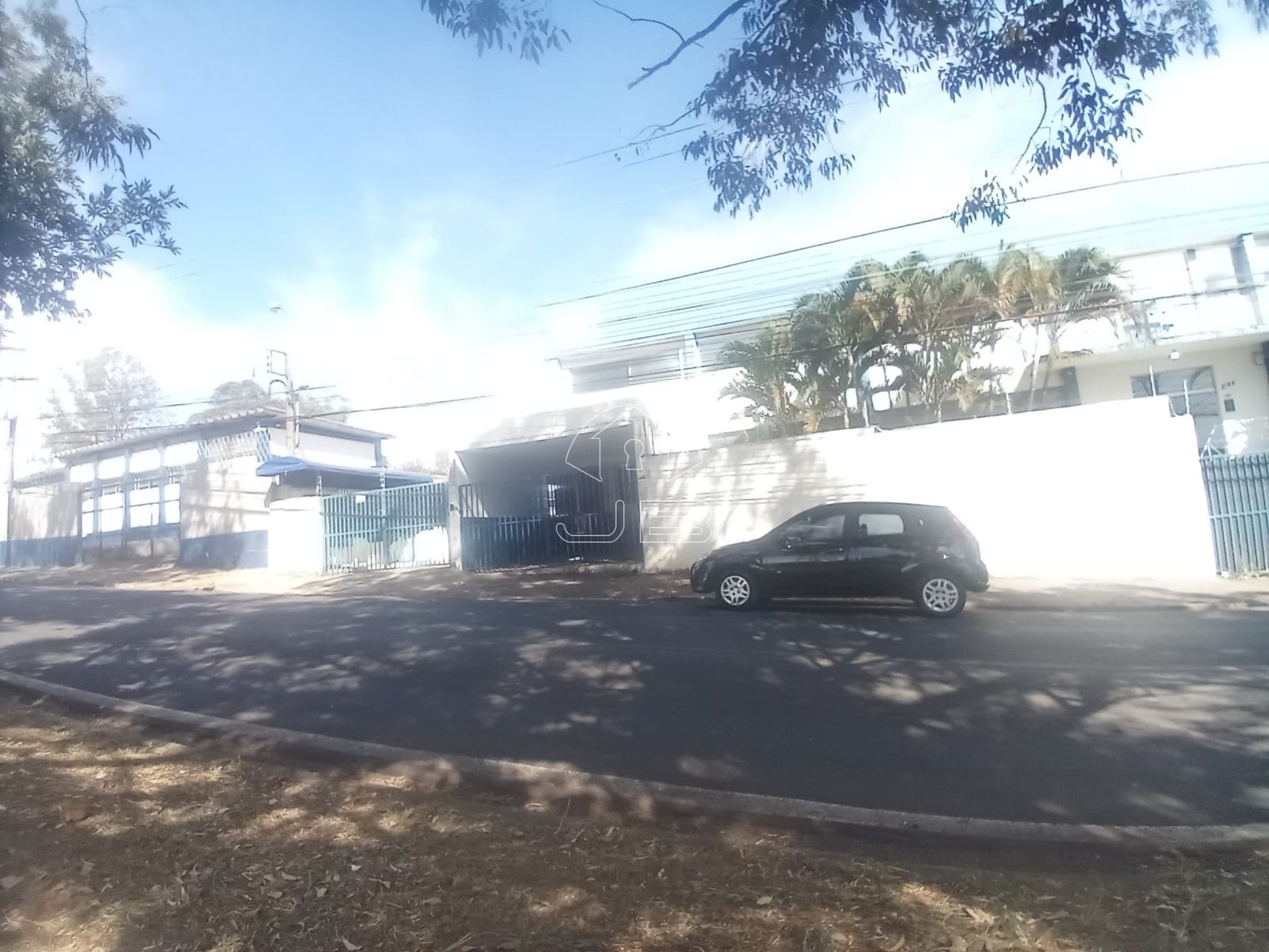 Galpão comercial para alugar na Vila Georgina, Campinas/SP.