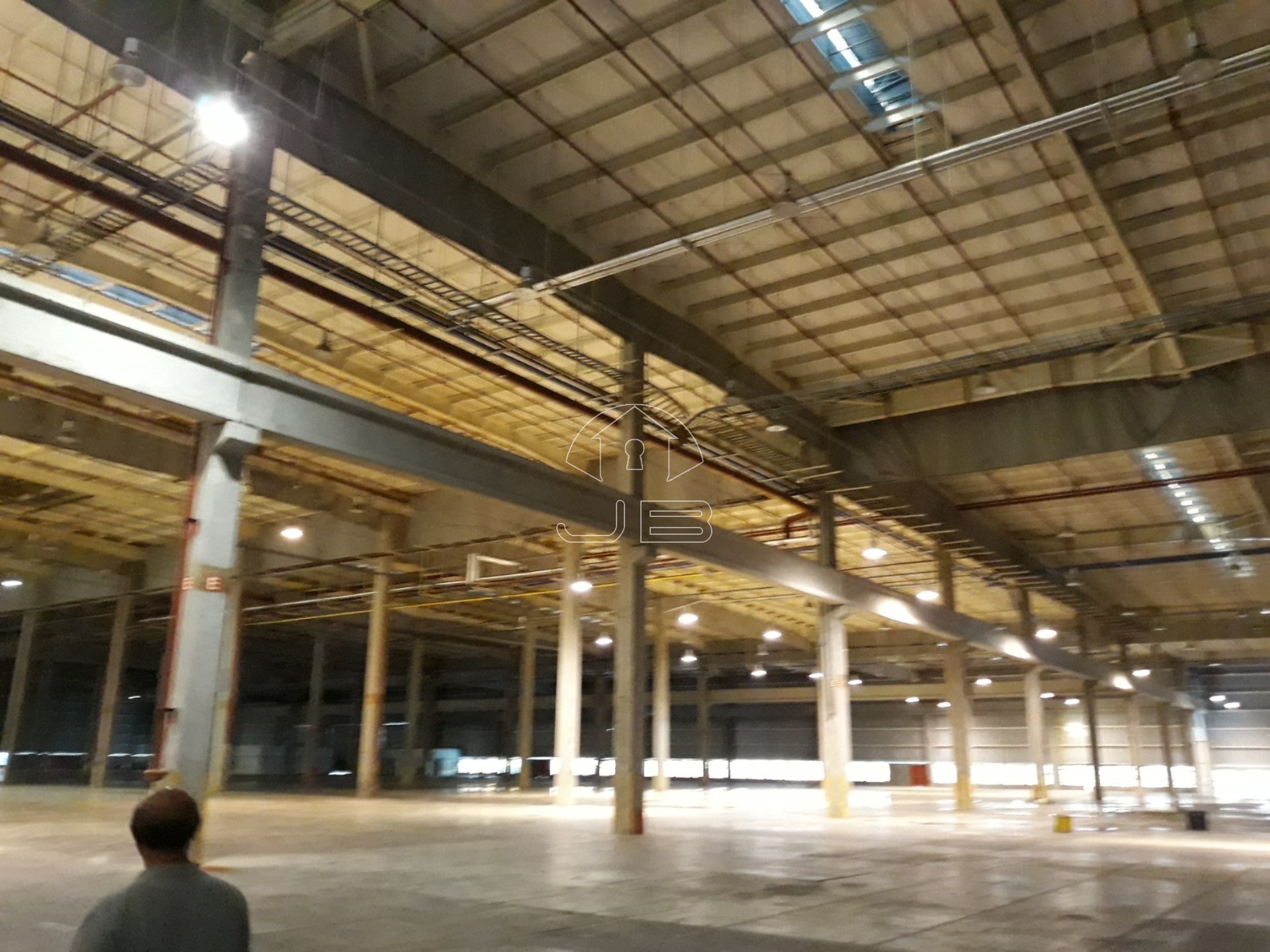 GALPAO INDUSTRIAL PARA ALUGAR EM HORTOLÂNDIA/SP