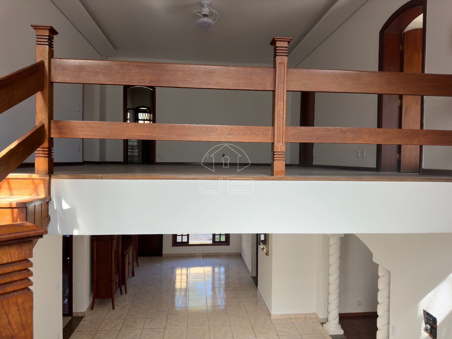 Casa para locação no Condomínio Chácara Flora, Valinhos,SP.