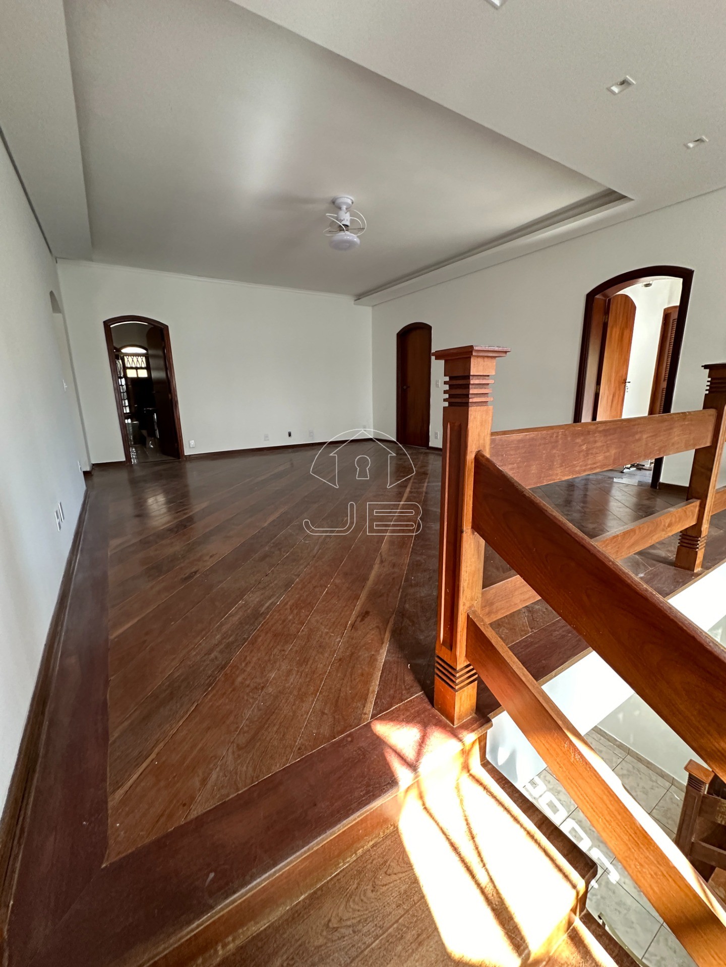 Casa para locação no Condomínio Chácara Flora, Valinhos,SP.