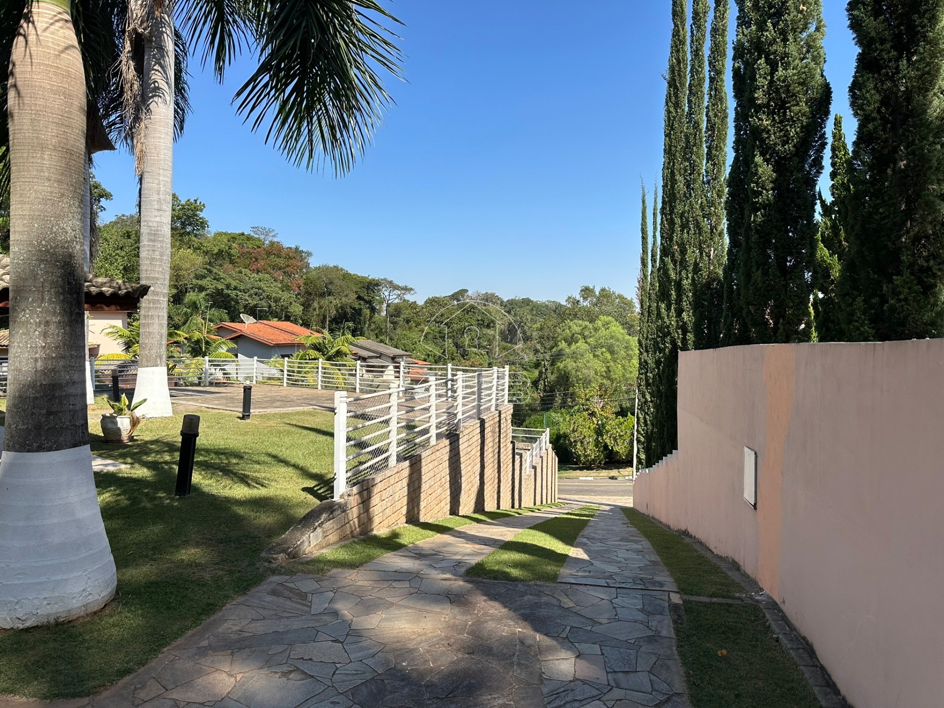 Casa para locação no Condomínio Chácara Flora, Valinhos,SP.