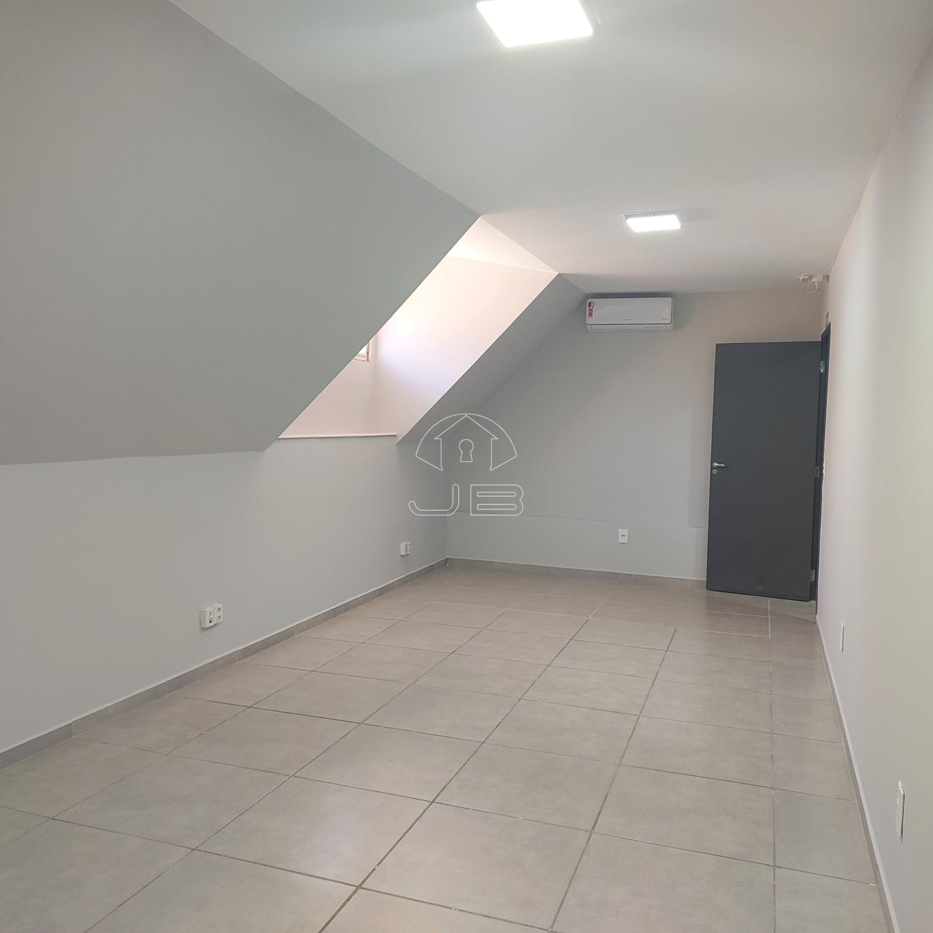 Sala Comercial para alugar no Parque Alto do Taquaral - Campinas - SP