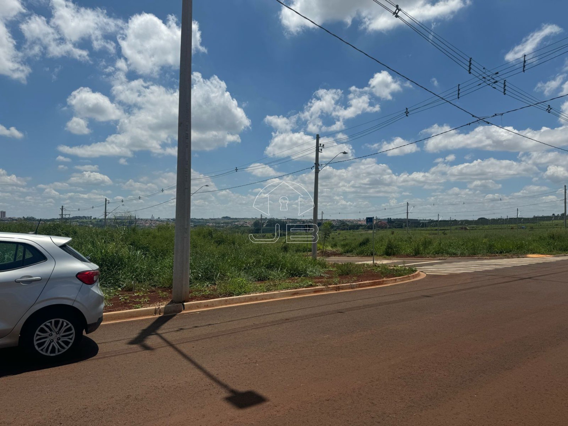 Terreno a venda no Parque Manoel de Vasconcelos, Sumaré,SP.