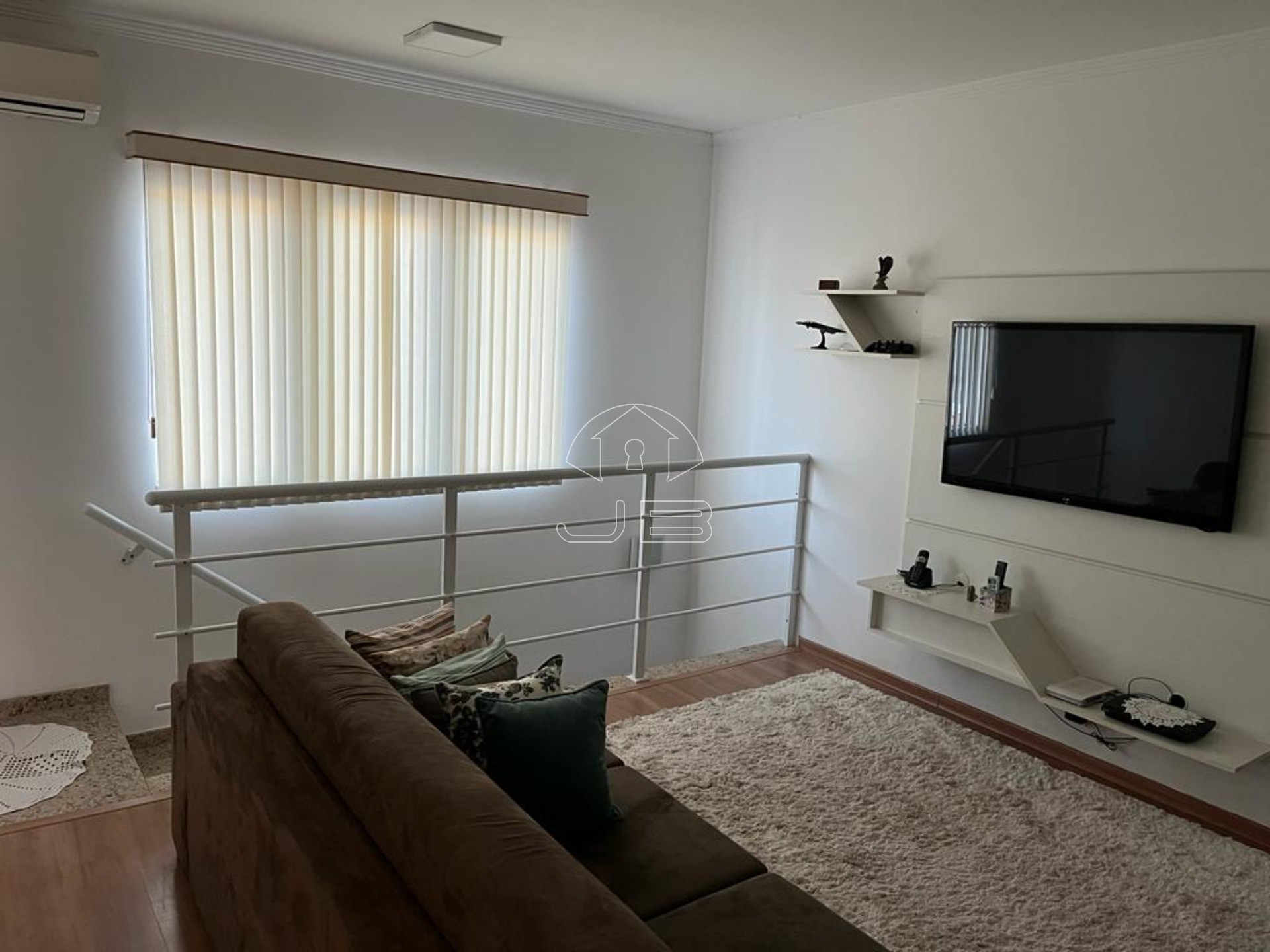 Casa à venda em Hortolândia-SP, Parque Ortolândia: 4 quartos, 1 suíte, 2 salas, 1 vaga, 200m² de área. Aproveite!