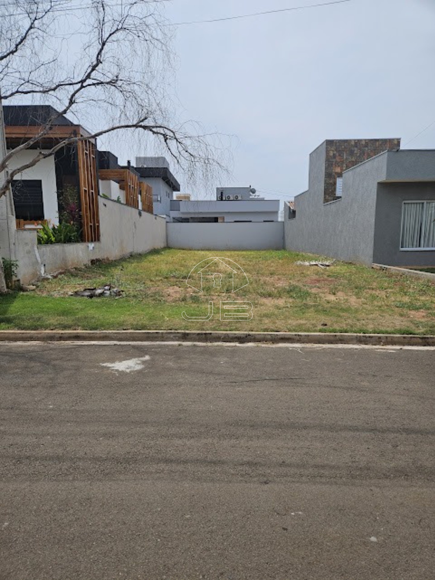 Terreno à venda em Sumaré-SP, no Residencial Real Parque, com 250,00 m² de área. Aproveite esta oportunidade!