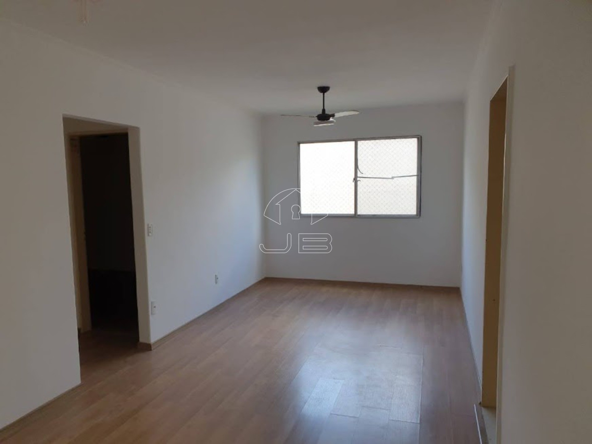 Apartamento a venda na Vila Proost Souza, Campinas, SP.