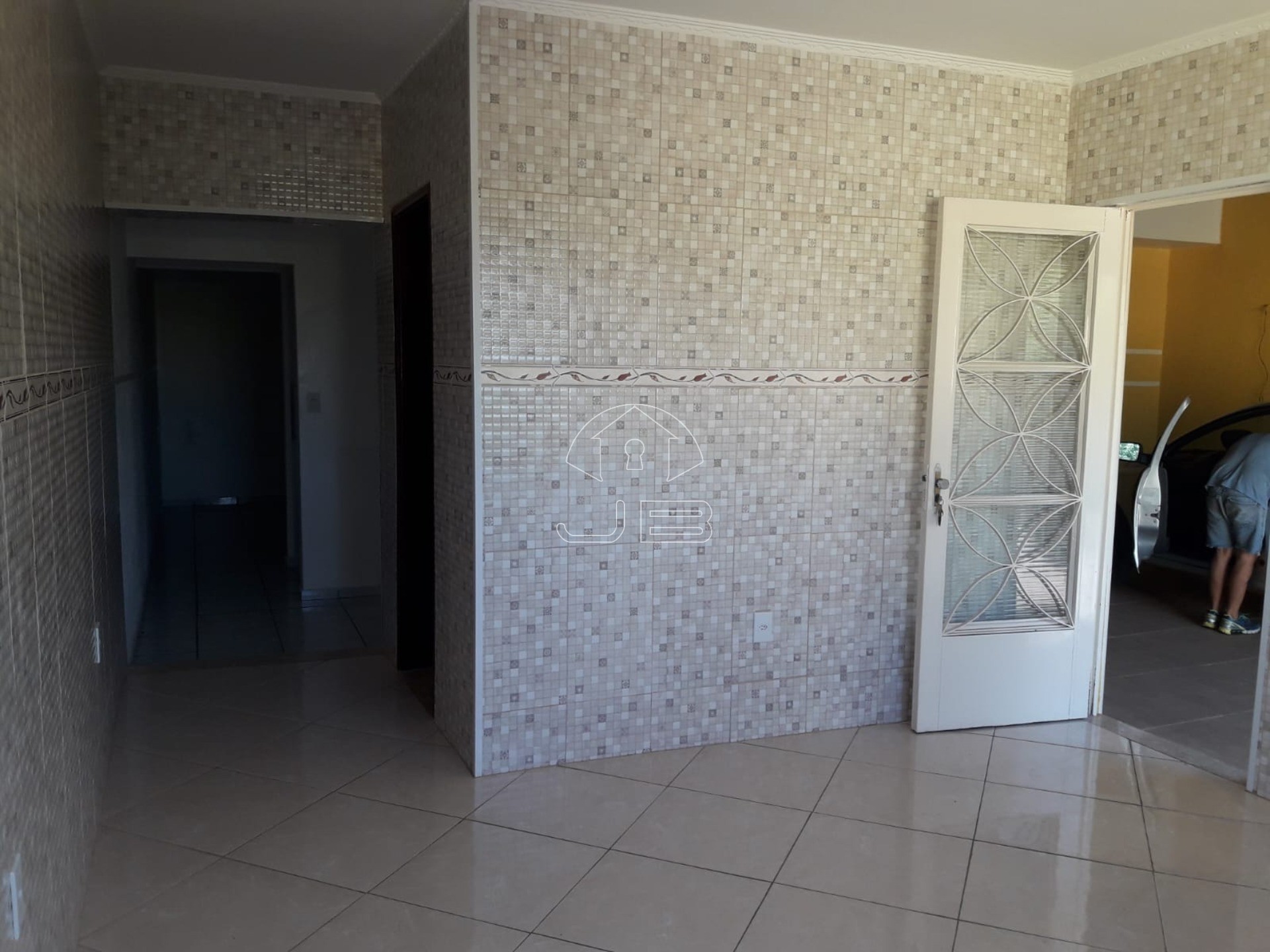 Casa à venda em Sumaré-SP, Jardim Volobueff (Nova Veneza) - 2 quartos, 1 sala, 3 vagas de garagem - 111m² de área