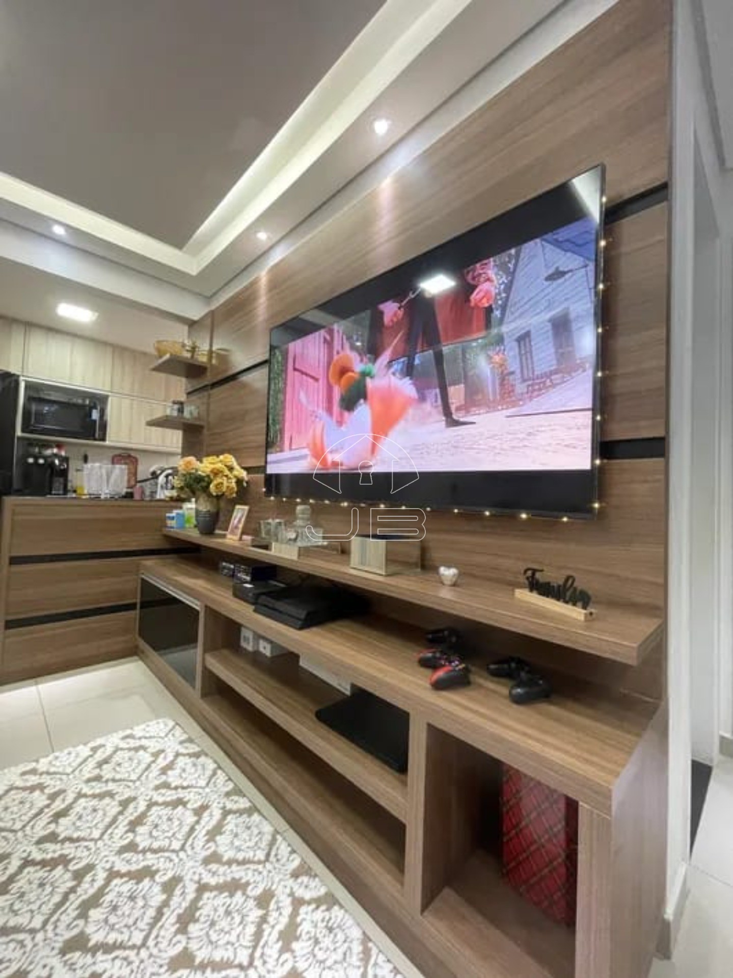 Apartamento à venda em Hortolândia-SP, Vila São Pedro: 2 quartos, 1 sala, 1 banheiro, 1 vaga na garagem!