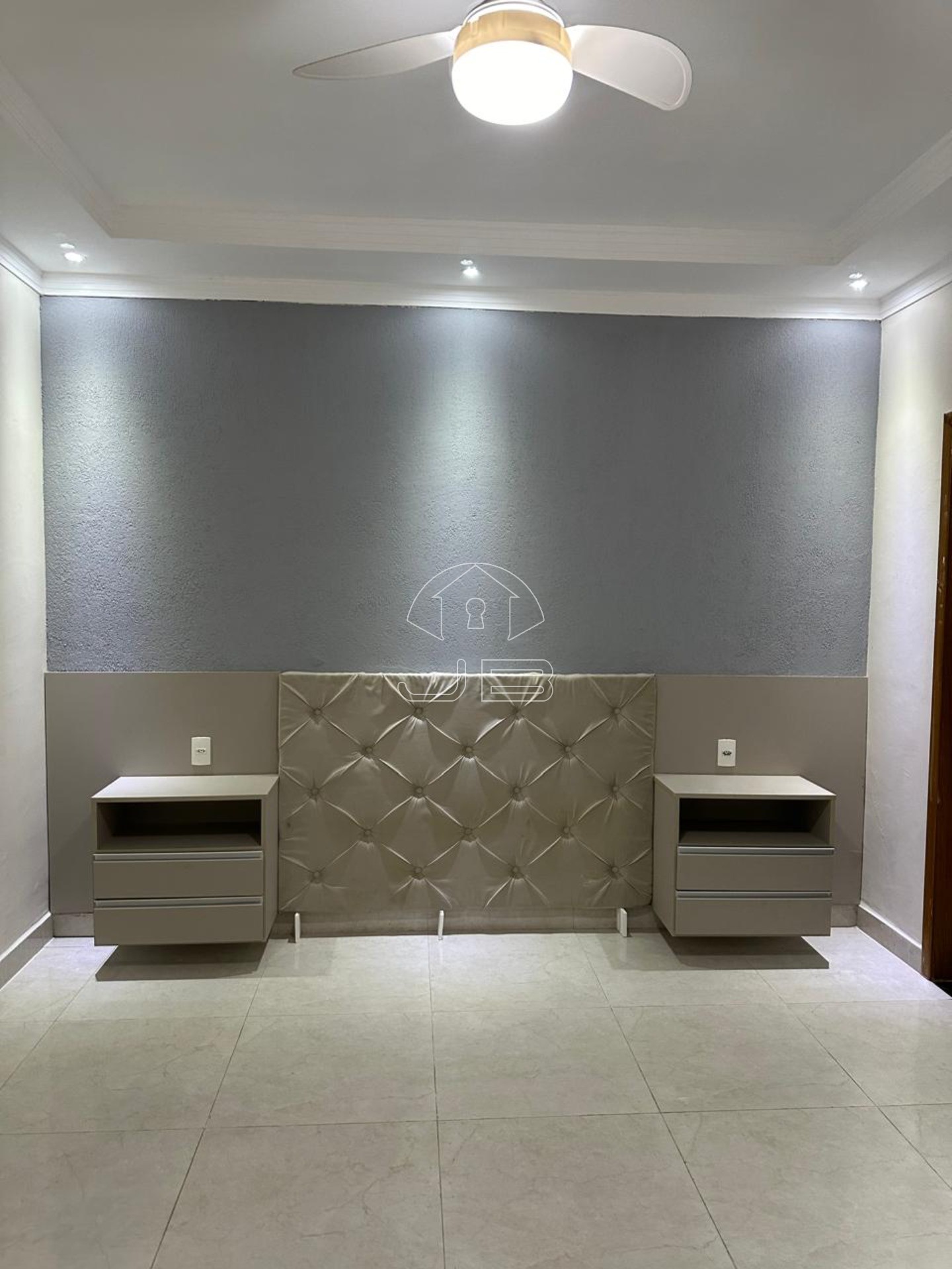 Imperdível! Casa à venda em Sumaré-SP, Jardim Dall'orto, 2 quartos, 1 suíte, 1 sala, 3 vagas de garagem, 175m².